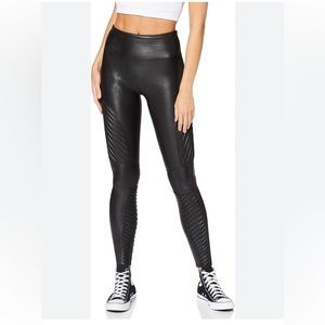 💄2 for 15$💄Fashion Nova Faux Leather Stretch Leggings Size Small Womens US